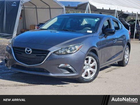 Used 2015 MAZDA MAZDA3 i SV image 1