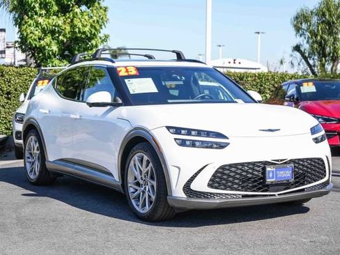 Used 2023 Genesis GV60 Advanced AWD/4WD image 3