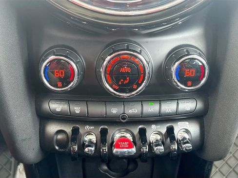 Used 2024 MINI Cooper S FWD image 15