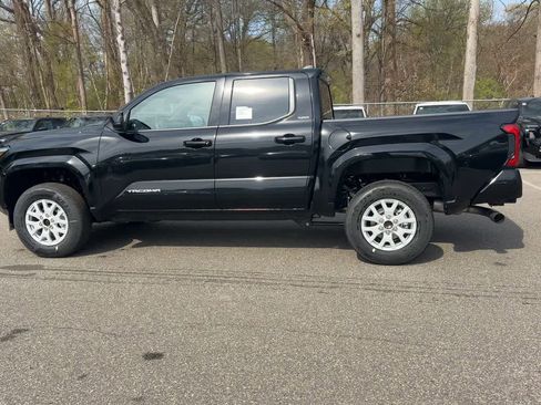 New 2026 Toyota Tacoma SR5 AWD/4WD image 5