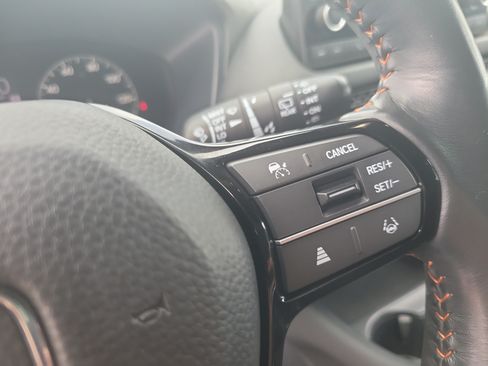 Used 2023 Honda HR-V Sport image 24