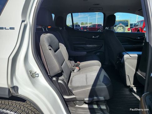 Used 2021 GMC Acadia SLE image 43