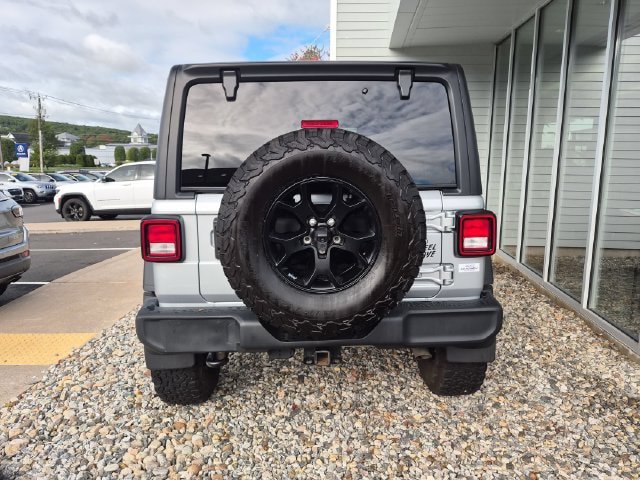 Used 2022 Jeep Wrangler Unlimited Sport AWD/4WD image 5