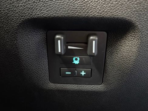 Used 2011 Chevrolet Silverado 2500 LT image 25