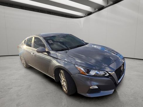 Used 2020 Nissan Altima 2.5 S image 13