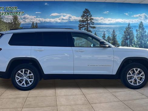 Certified 2022 Jeep Grand Cherokee L Limited image 4