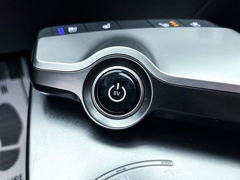 Used 2022 Kia EV6 Wind image 27