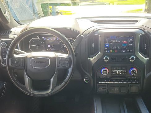 Used 2022 GMC Sierra 1500 Denali w/ Denali Reserve Package AWD/4WD image 25