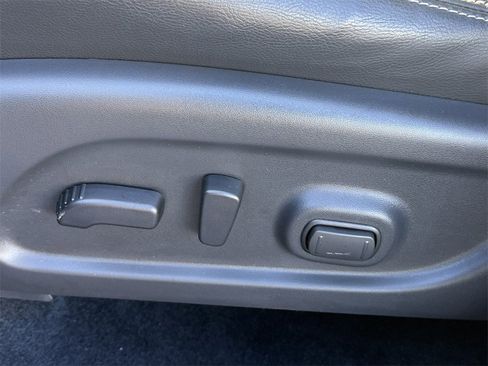 Used 2019 Nissan Murano SL w/ Cargo Package image 17