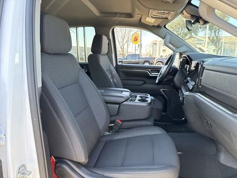 Certified 2025 Chevrolet Silverado 1500 LT image 29