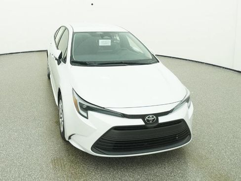 New 2026 Toyota Corolla LE image 33