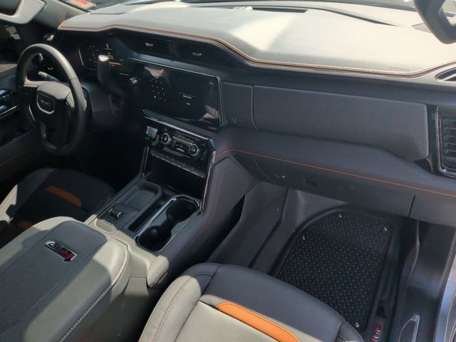 Used 2026 GMC Sierra 2500 AT4 w/ AT4 Premium Plus Package AWD/4WD image 17