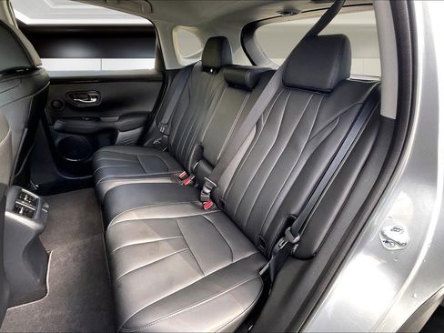 Certified 2025 Acura ADX image 28