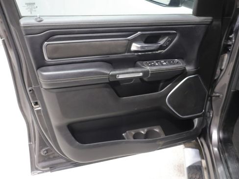 Used 2024 RAM 1500 Laramie AWD/4WD image 16