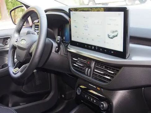 Used 2023 Ford Escape Active w/ Tech Pack #1 image 26