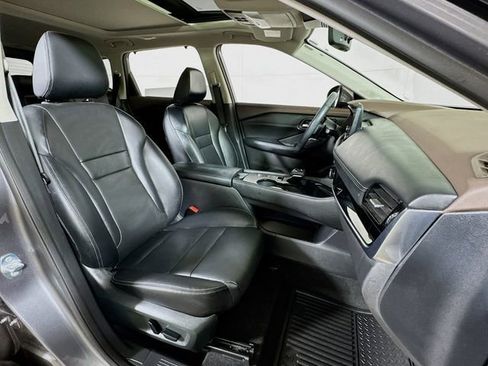 Used 2023 Nissan Rogue SL w/ SL Premium Package FWD image 27