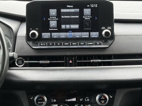 Used 2024 Mitsubishi Outlander SE FWD image 17