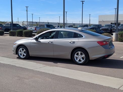 Certified 2024 Chevrolet Malibu LT image 3