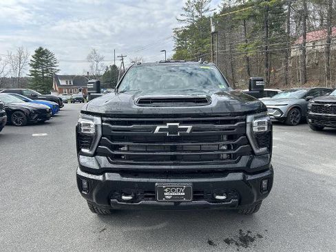 New 2026 Chevrolet Silverado 2500 High Country w/ High Country Premium Package AWD/4WD image 2