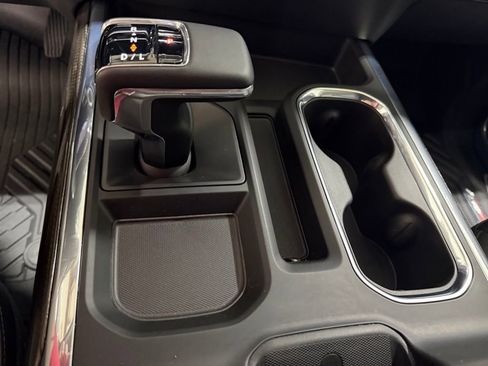 Used 2024 Chevrolet Silverado 1500 LT Trail Boss w/ Convenience Package II image 22