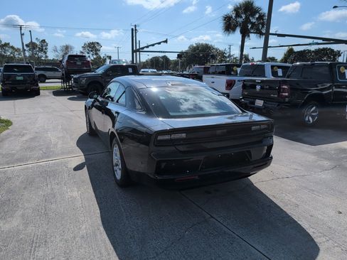 New 2025 Dodge Charger R/T w/ Quick Order Package 25M R/T image 8