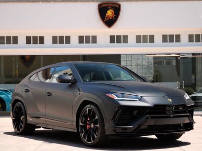 Used 2024 Lamborghini Urus S