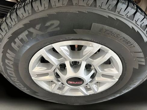 Used 2022 GMC Sierra 2500 SLE w/ SLE Convenience Package image 19