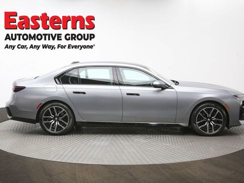 Used 2023 BMW 740i w/ Executive Package RWD image 49