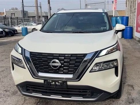 Used 2023 Nissan Rogue SL AWD/4WD image 7