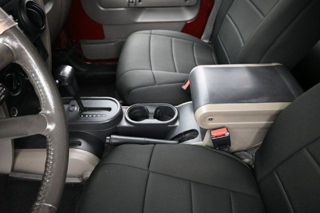 Used 2007 Jeep Wrangler Unlimited Sahara RWD image 25