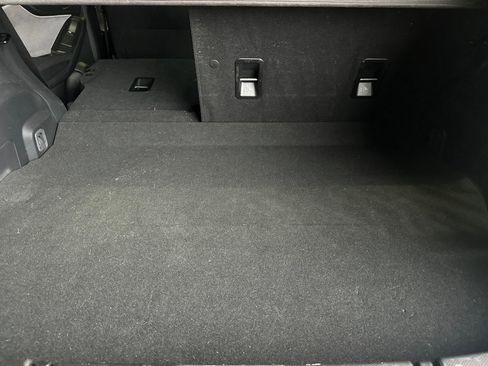 Certified 2022 Subaru Impreza 2.0i Sport w/ Popular Package #3 image 16