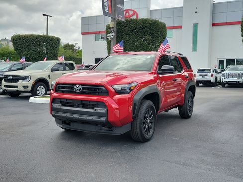 Used 2026 Toyota 4Runner SR5 AWD/4WD image 5