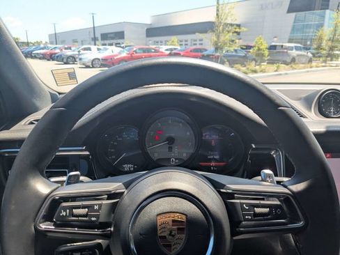 Used 2024 Porsche Macan S AWD/4WD image 30