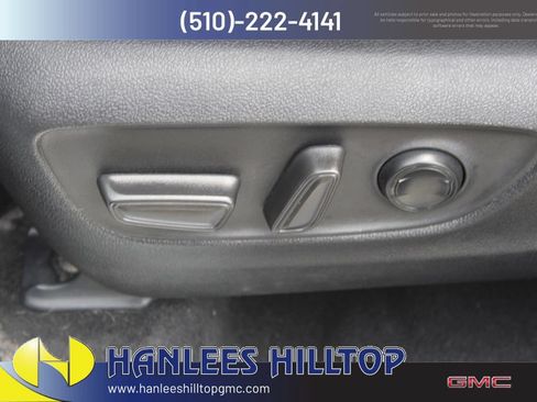 Used 2023 Toyota Highlander Limited FWD image 14