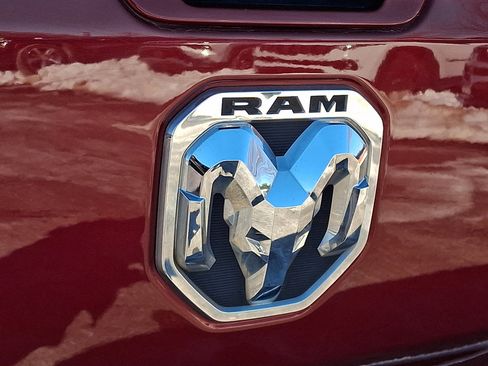 Used 2019 RAM 1500 Big Horn image 17