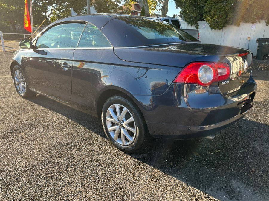 Used 2007 Volkswagen Eos 2.0T FWD image 6