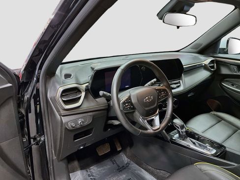 Used 2024 Chevrolet TrailBlazer ACTIV AWD/4WD image 9