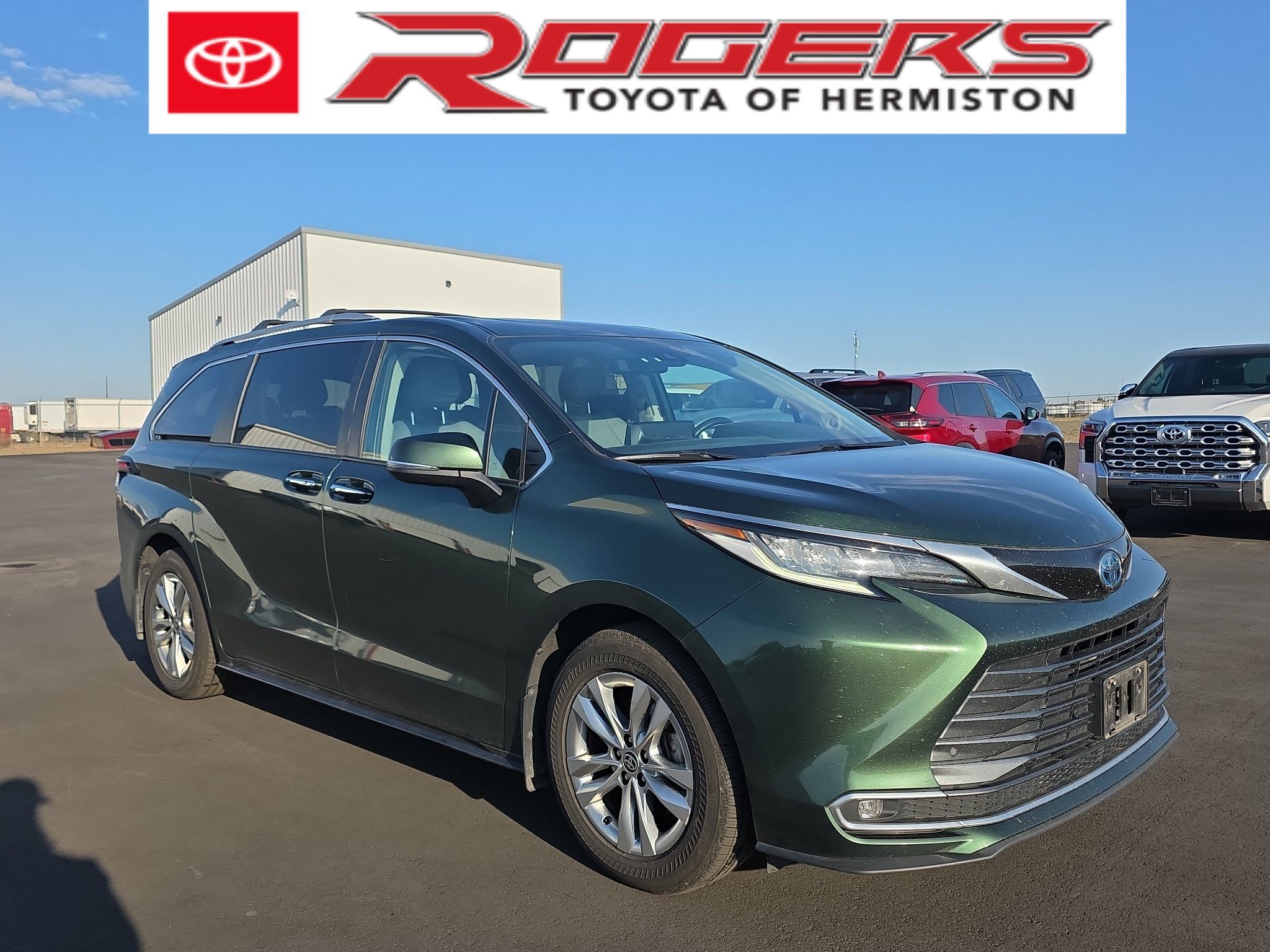 Certified 2023 Toyota Sienna Limited AWD/4WD image 1