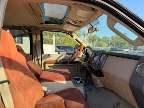 Used 2008 Ford F250 FX4 AWD/4WD image 17