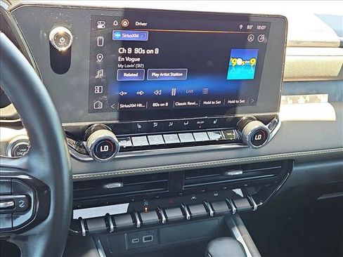 Used 2024 Chevrolet Colorado ZR2 w/ Safety Package AWD/4WD image 19