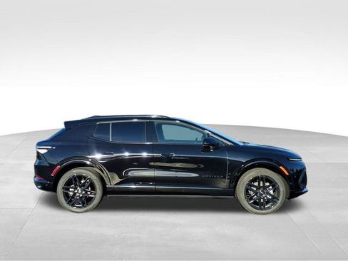 New 2026 Chevrolet Equinox EV RS w/ Active Safety Package 3 AWD/4WD image 2