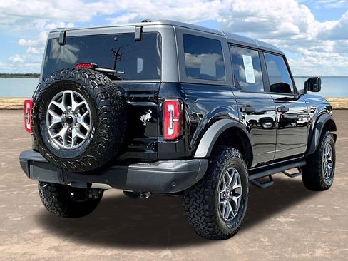 Used 2024 Ford Bronco Badlands image 8