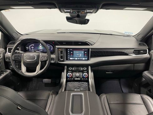 Used 2023 GMC Yukon XL Denali w/ Advanced Technology Package image 32