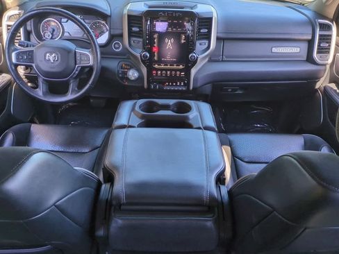 Used 2019 RAM 1500 Laramie image 16