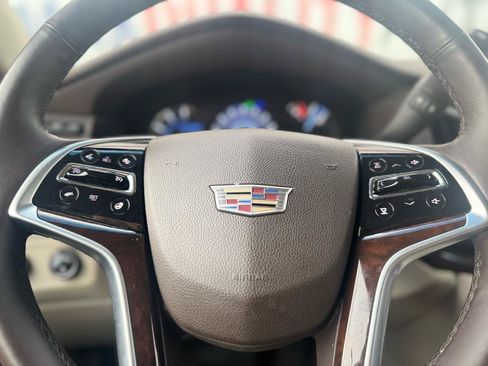 Used 2017 Cadillac Escalade Luxury AWD/4WD image 51