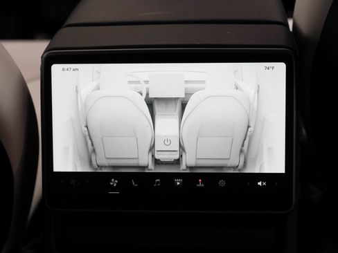Used 2026 Tesla Model Y AWD image 16
