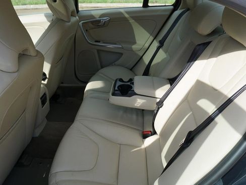 Used 2014 Volvo S60 T5 w/ Climate Package AWD/4WD image 29