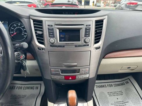 Used 2013 Subaru Outback 2.5i Limited image 16