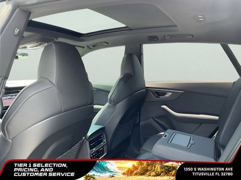 Used 2025 Audi SQ8 Premium Plus w/ 23" Wheel Package AWD/4WD image 26
