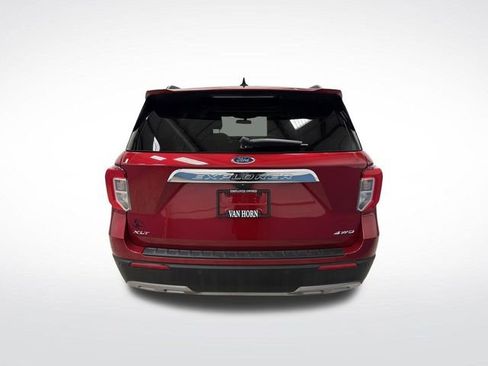 Used 2023 Ford Explorer XLT w/ Equipment Group 202A image 14
